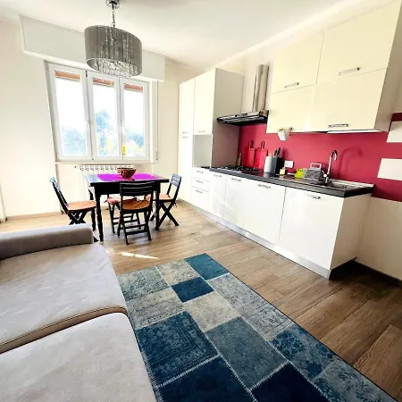 Апартаменты Bussana - *